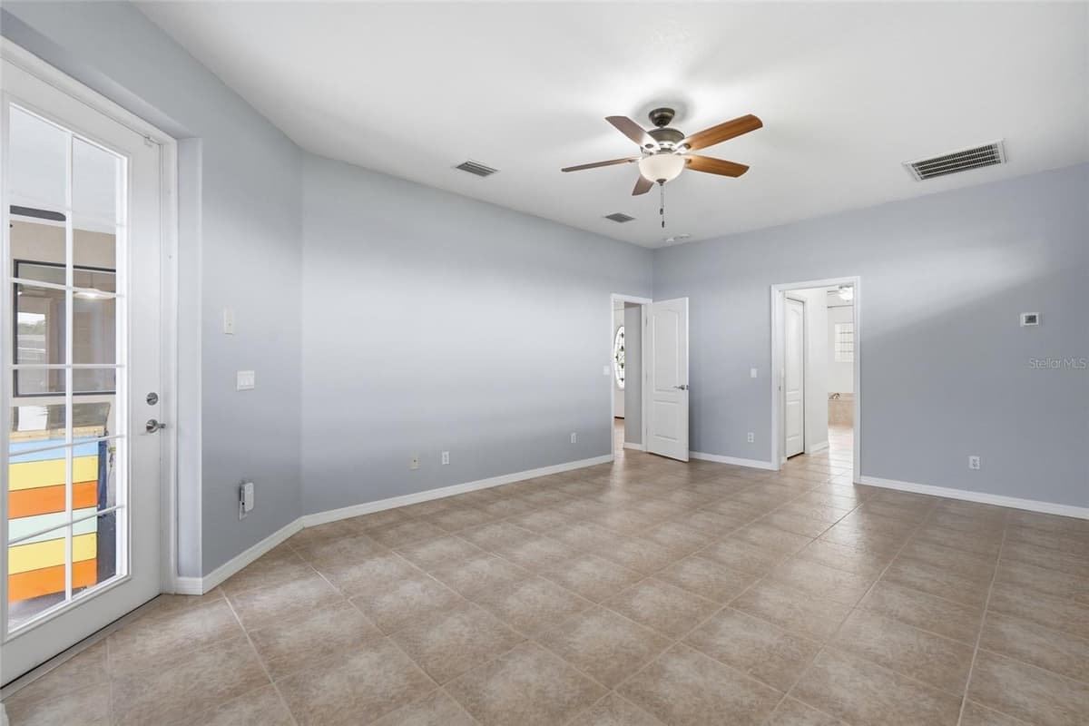 470 SPRING LAKE BOULEVARD — photo 22 of 49