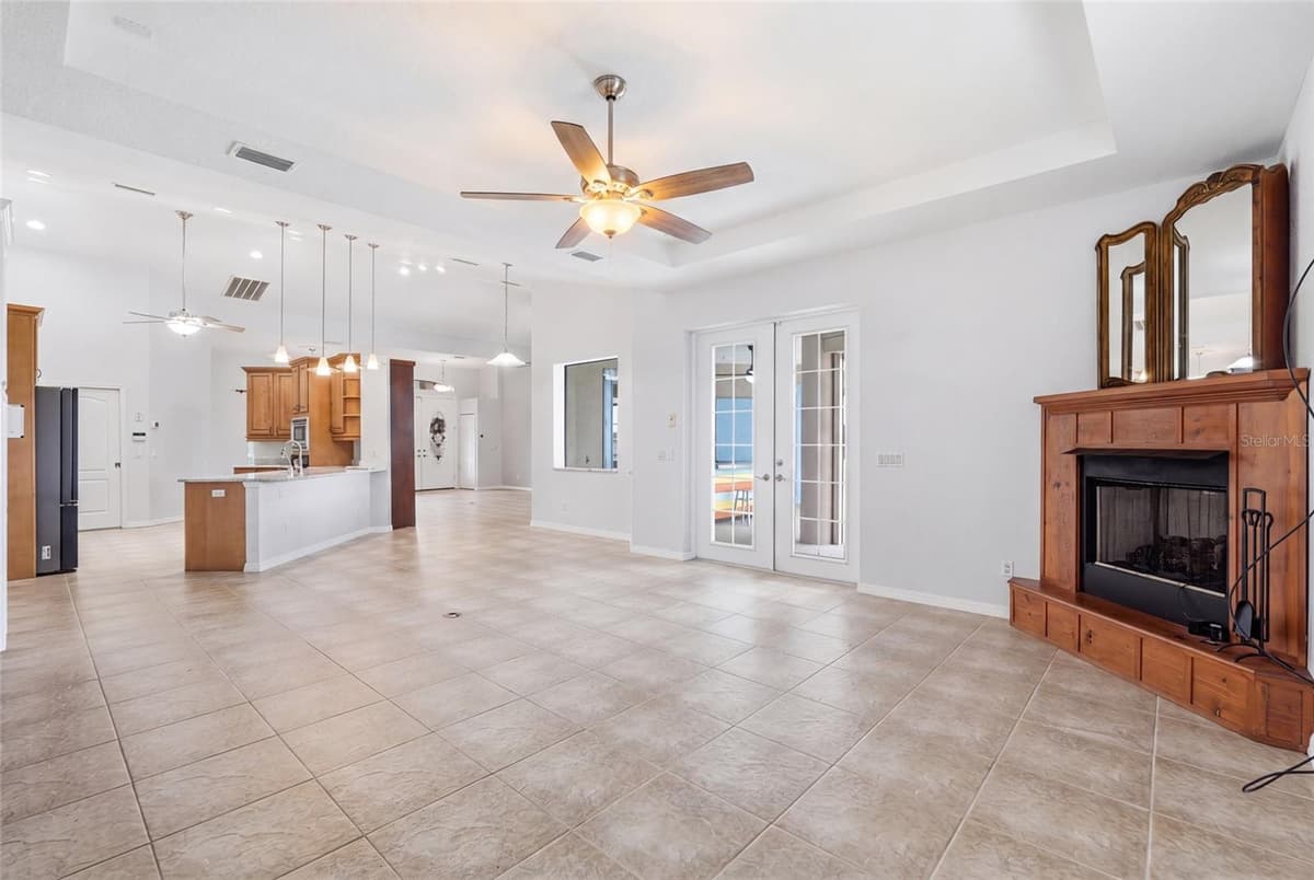 470 SPRING LAKE BOULEVARD — photo 19 of 49