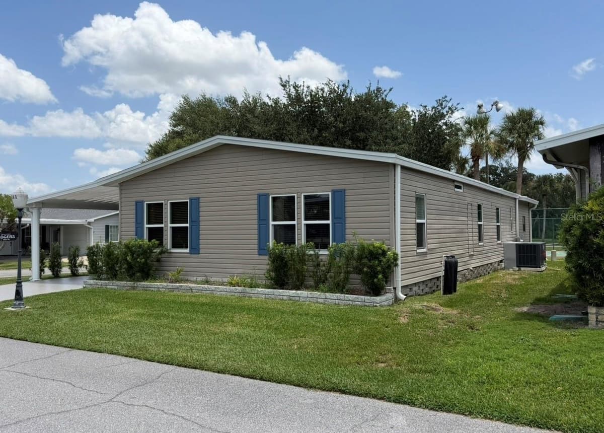 141 VICTORIA DRIVE — photo 15 of 15