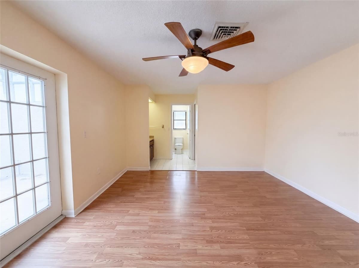 1301 LUCAYA AVENUE — photo 13 of 38