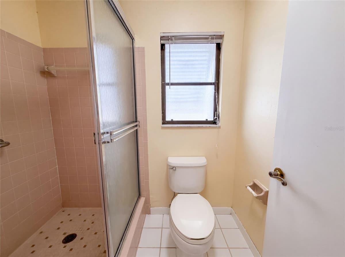 1301 LUCAYA AVENUE — photo 19 of 38