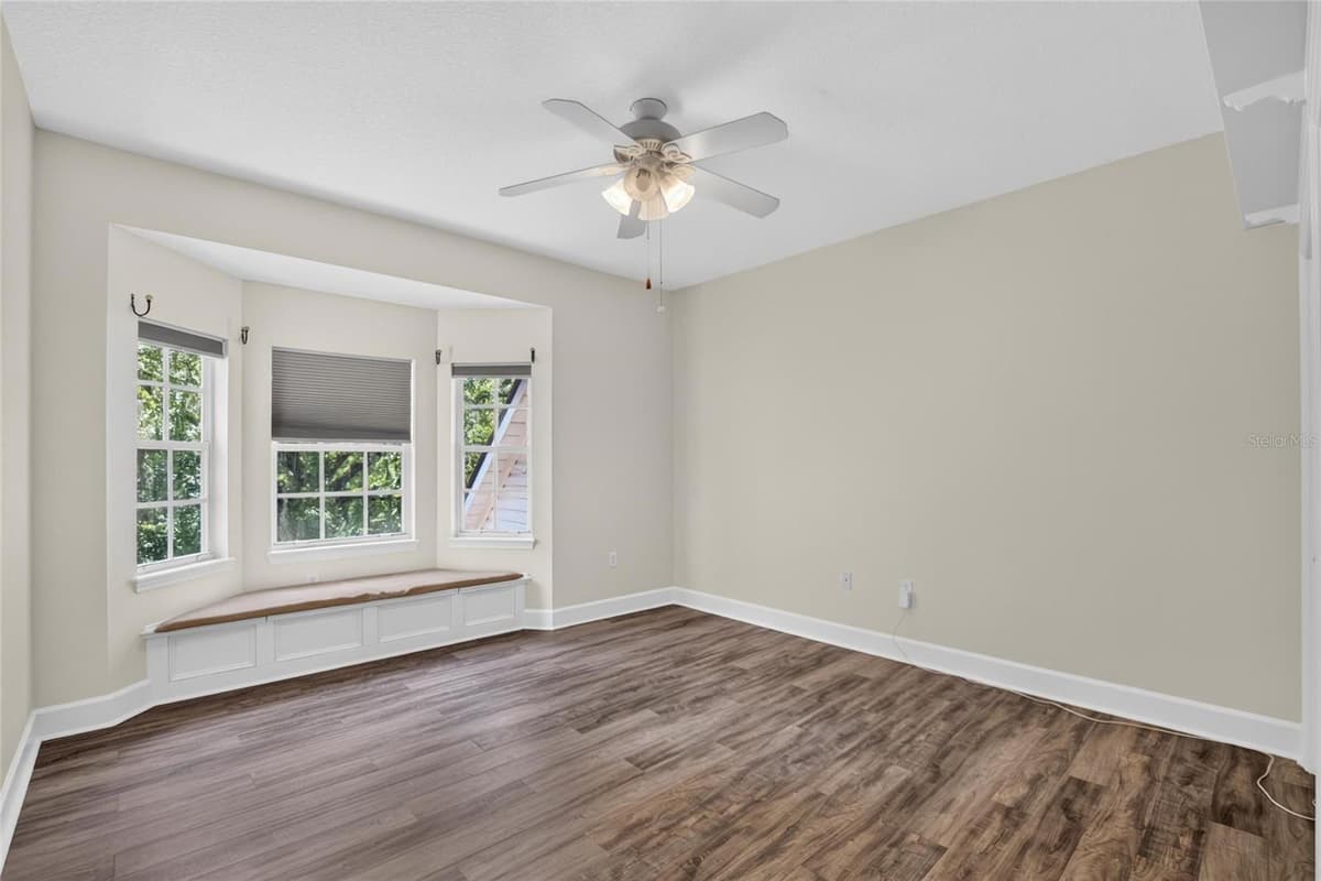 1701 COTTAGE OAKS COURT — photo 38 of 56