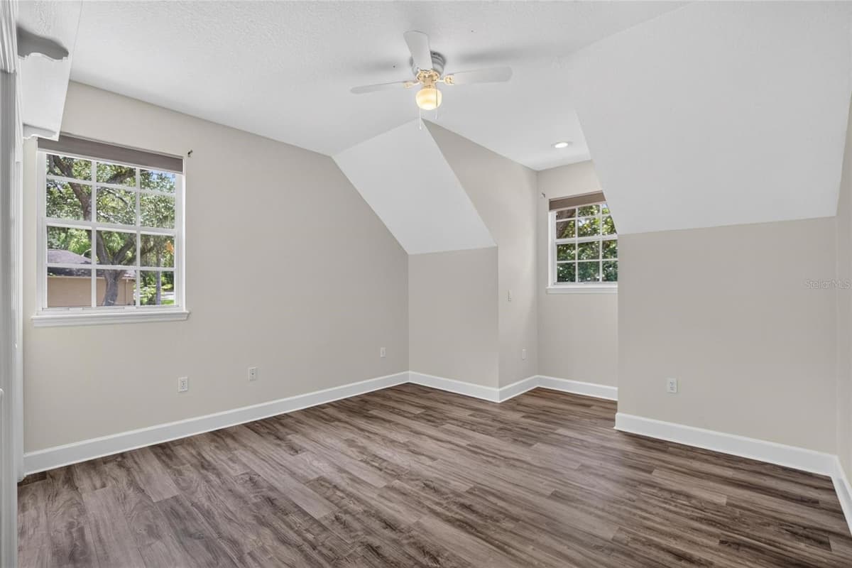 1701 COTTAGE OAKS COURT — photo 35 of 56