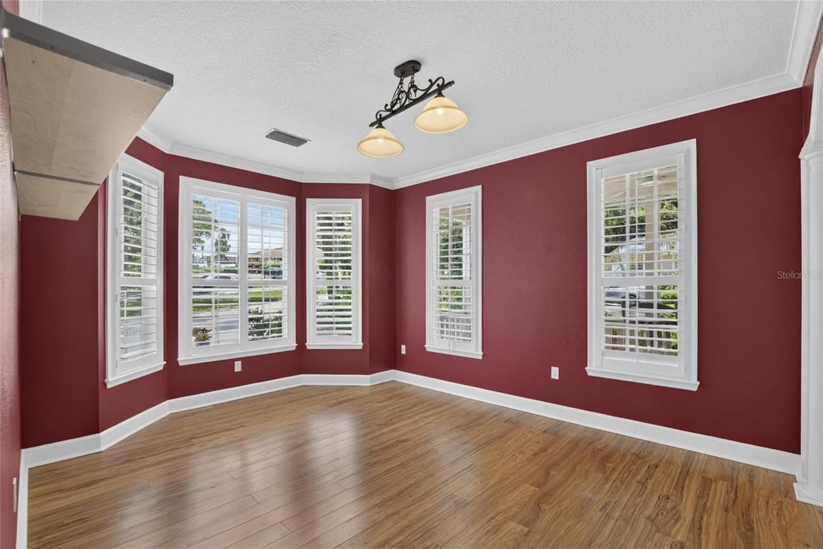 1701 COTTAGE OAKS COURT — photo 12 of 56