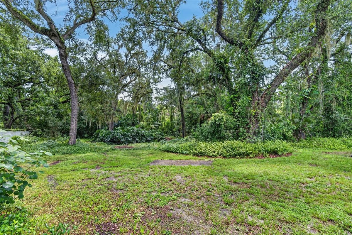 1701 COTTAGE OAKS COURT — photo 53 of 56