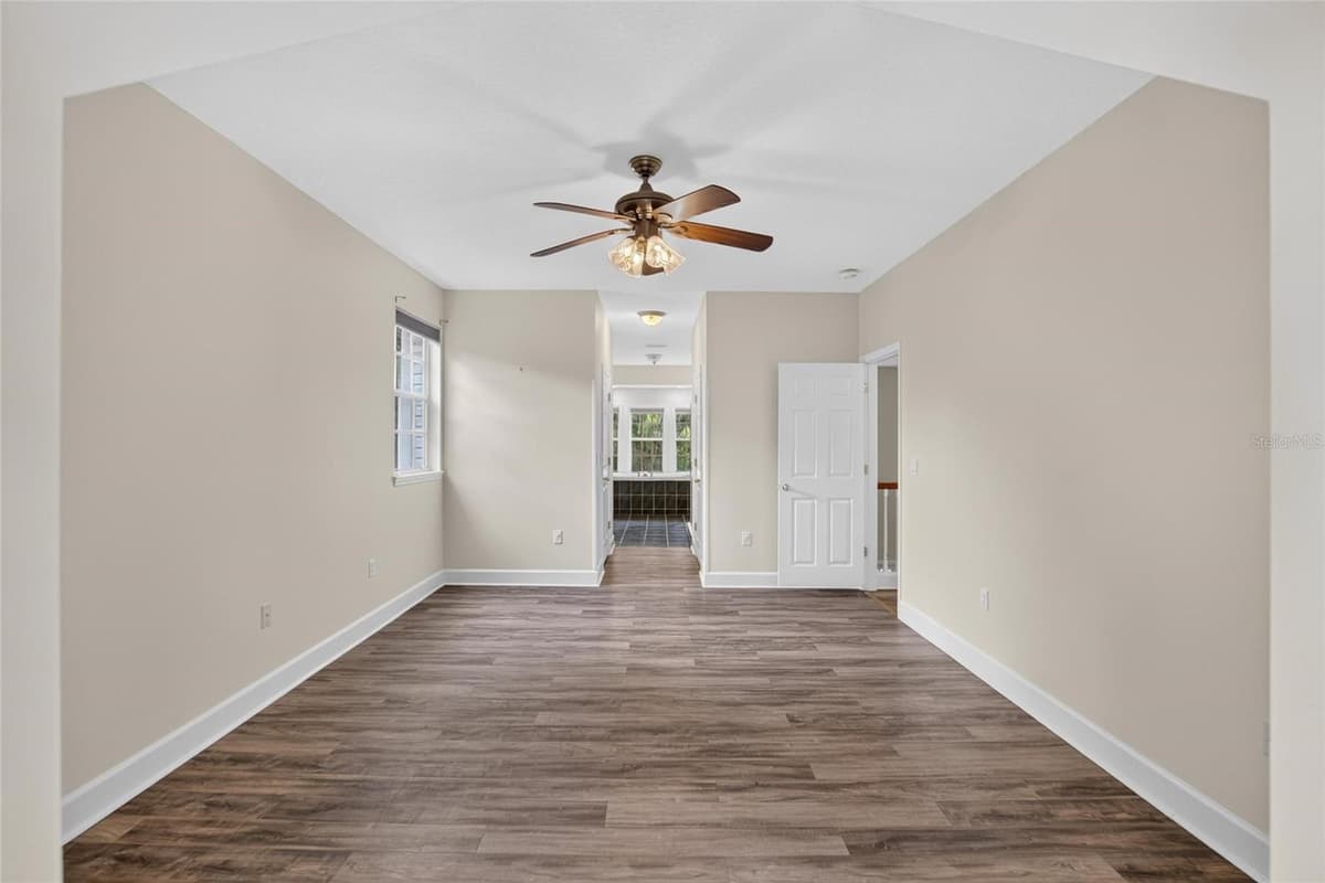 1701 COTTAGE OAKS COURT — photo 26 of 56