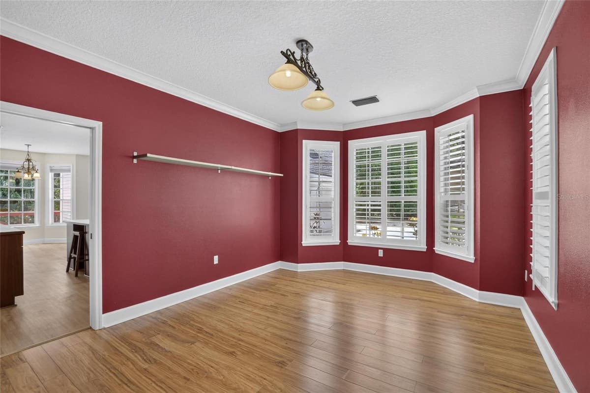 1701 COTTAGE OAKS COURT — photo 11 of 56