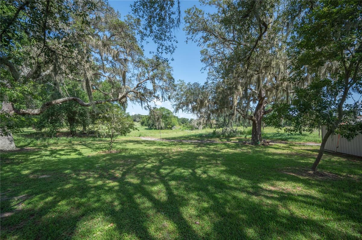 109 ARROWHEAD LANE — photo 41 of 42