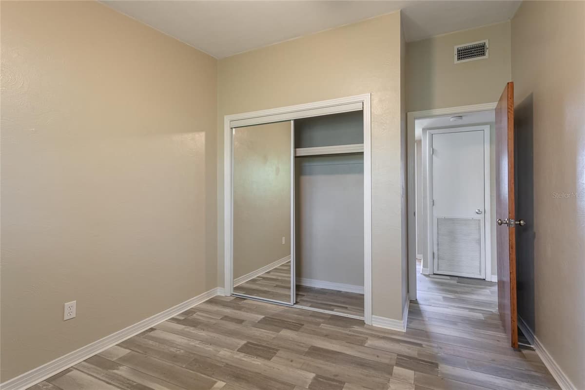 6518 WALTON WAY — photo 19 of 37