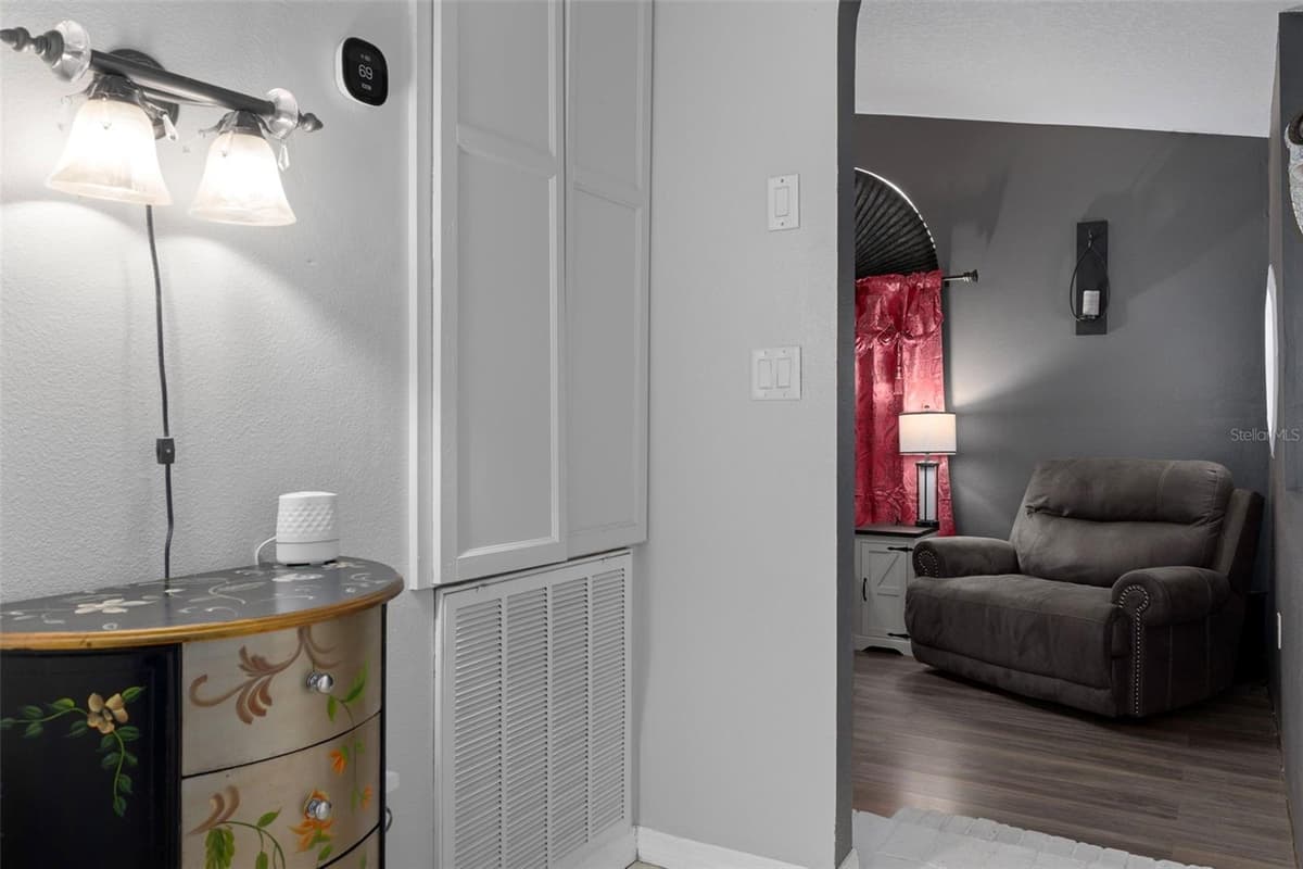 4286 BLUEWATER AVENUE — photo 8 of 42