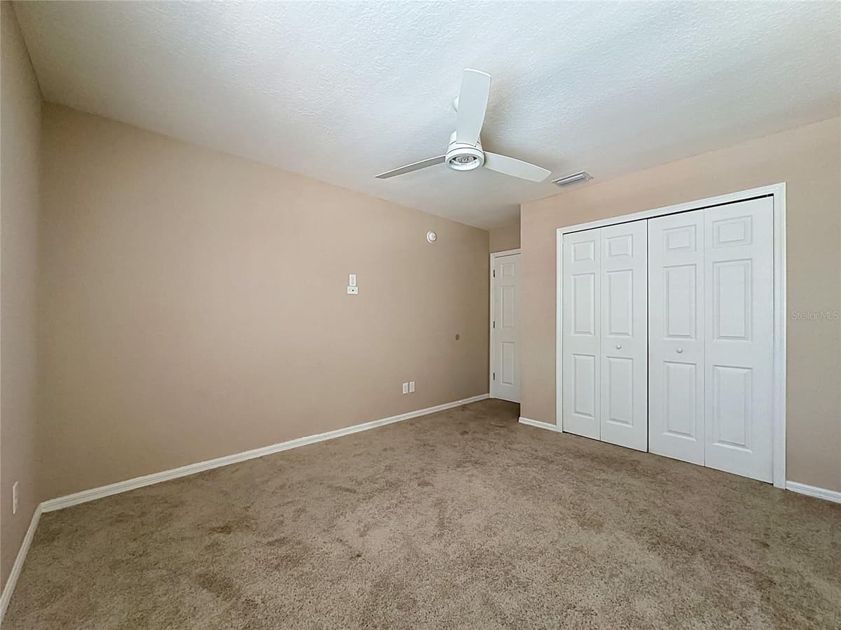 468 PINEWOOD DR — photo 47 of 73