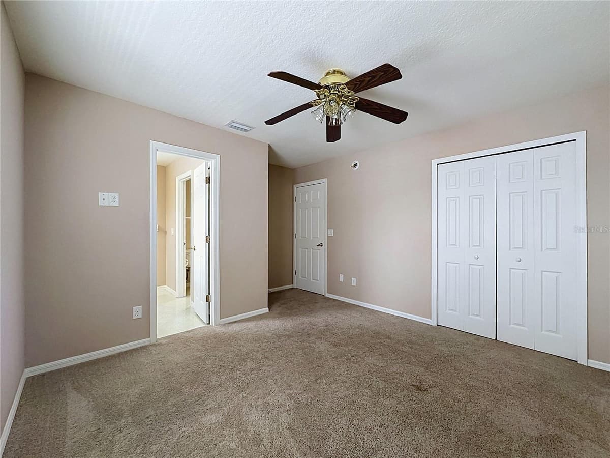 468 PINEWOOD DR — photo 50 of 73