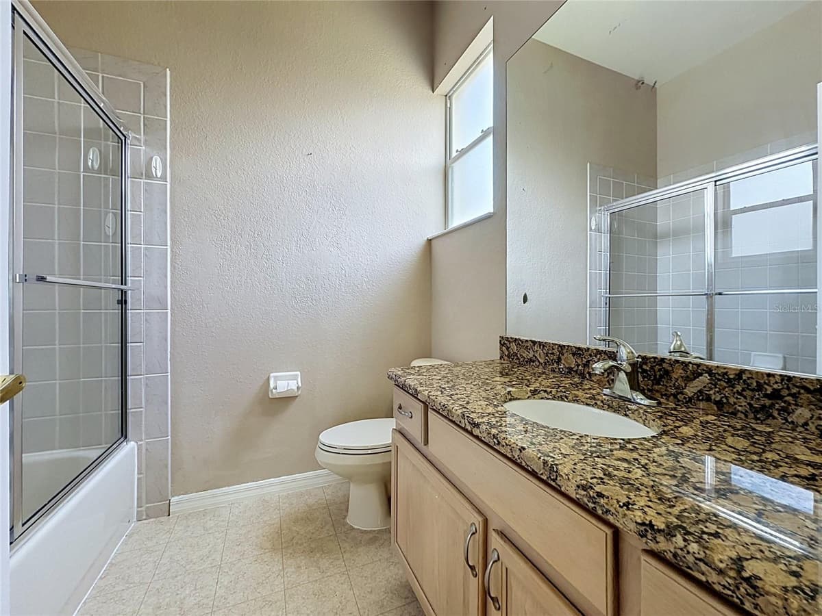468 PINEWOOD DR — photo 38 of 73