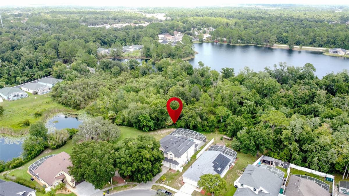 468 PINEWOOD DR — photo 70 of 73
