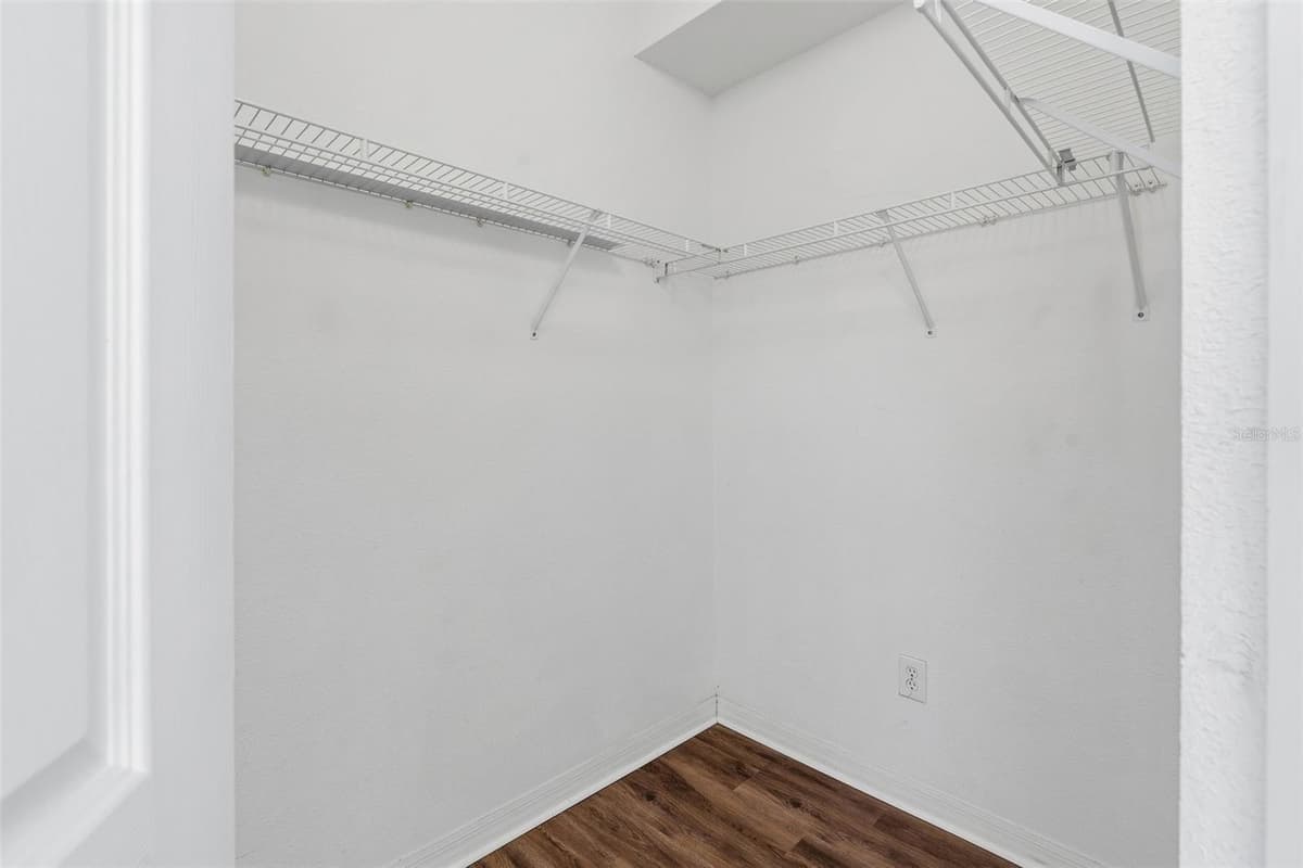 11269 WINDSOR PLACE CIRCLE — photo 19 of 31