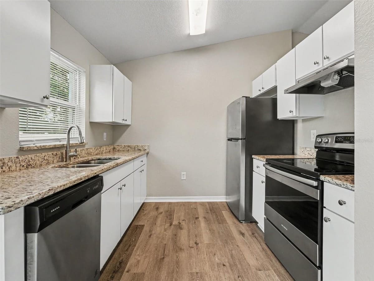 645 LINNET COURT — photo 6 of 14