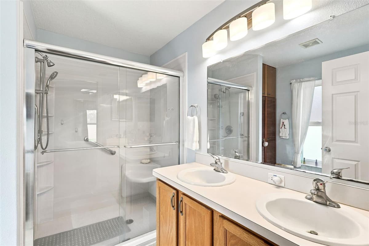 207 EDGEWATER TERRACE DRIVE — photo 13 of 25