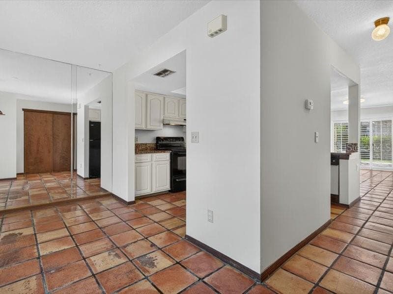 14012 NOTREVILLE WAY — photo 10 of 45