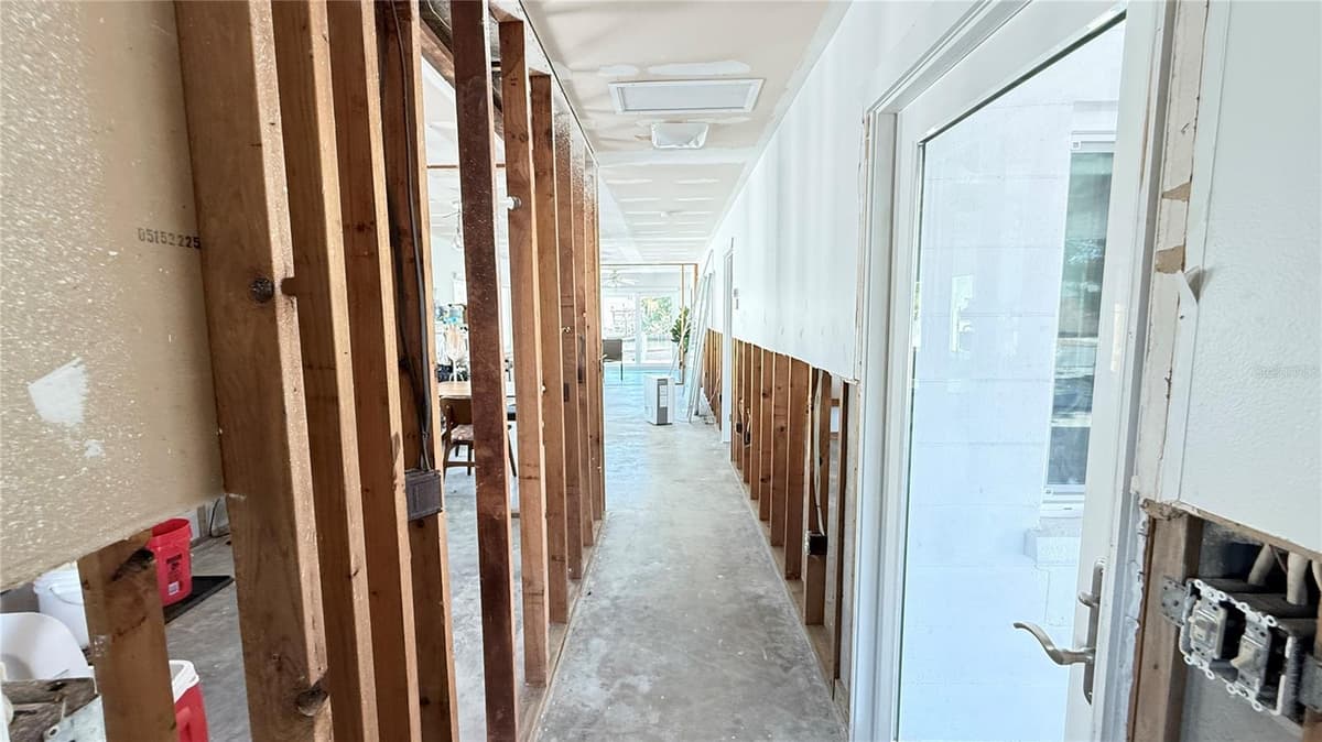 420 63RD STREET — photo 8 of 27