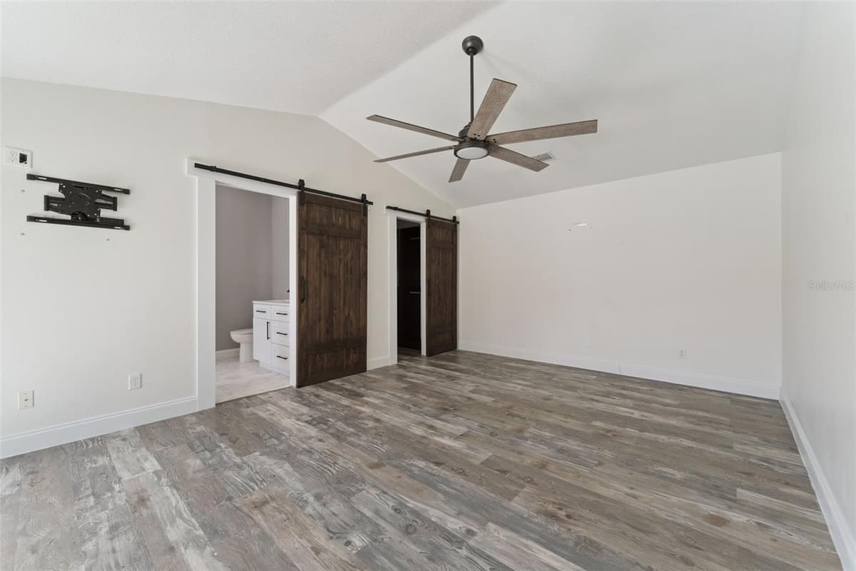 7808 THE ESPLANADE COURT — photo 28 of 62