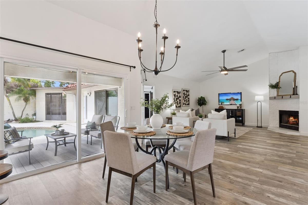 7808 THE ESPLANADE COURT — photo 8 of 62