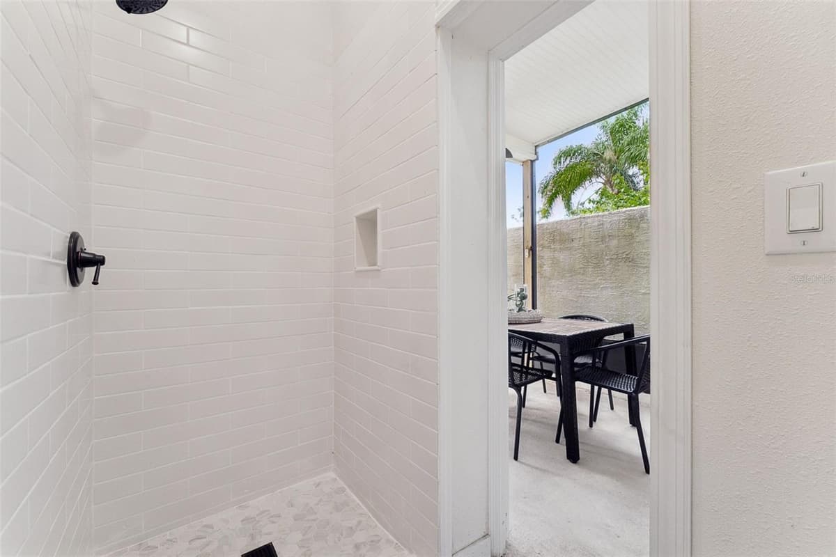 7808 THE ESPLANADE COURT — photo 51 of 62