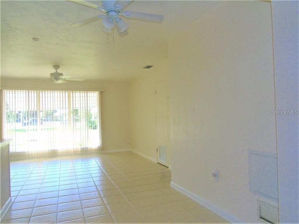21100 MCGUIRE AVENUE — photo 20 of 50