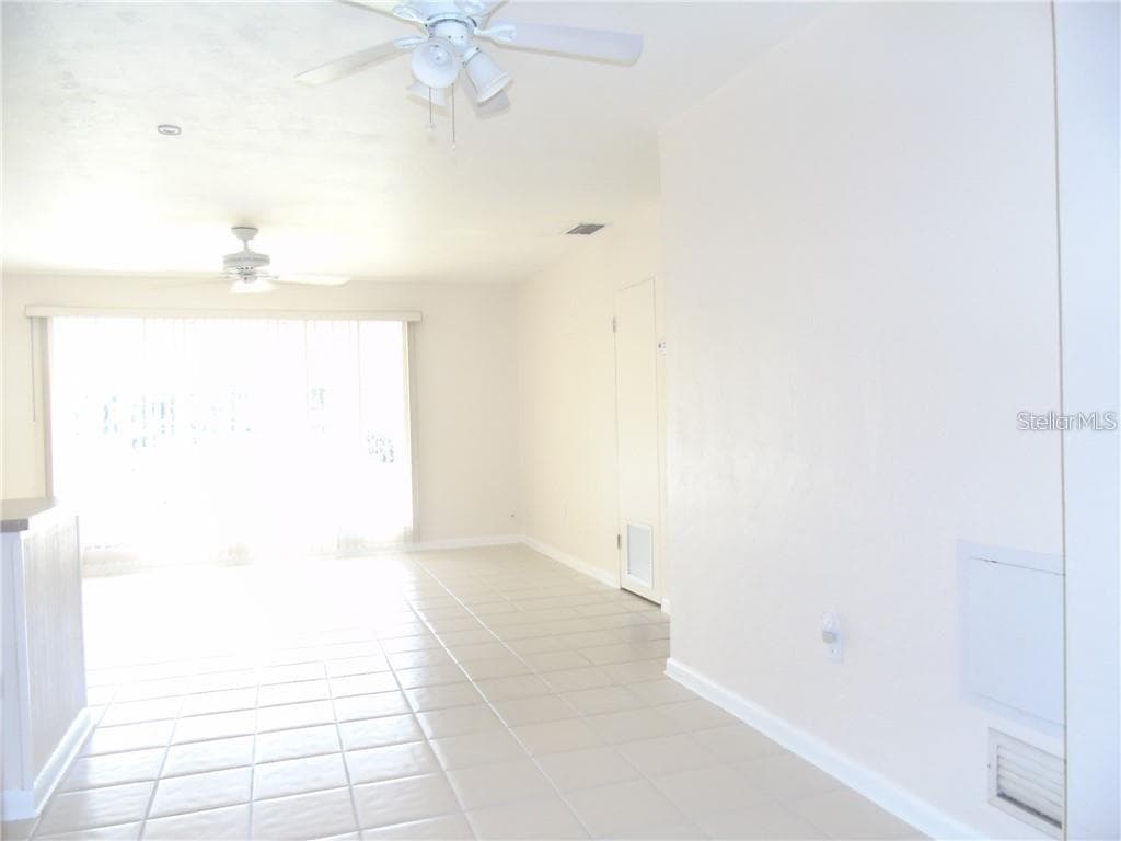 21100 MCGUIRE AVENUE — photo 16 of 50