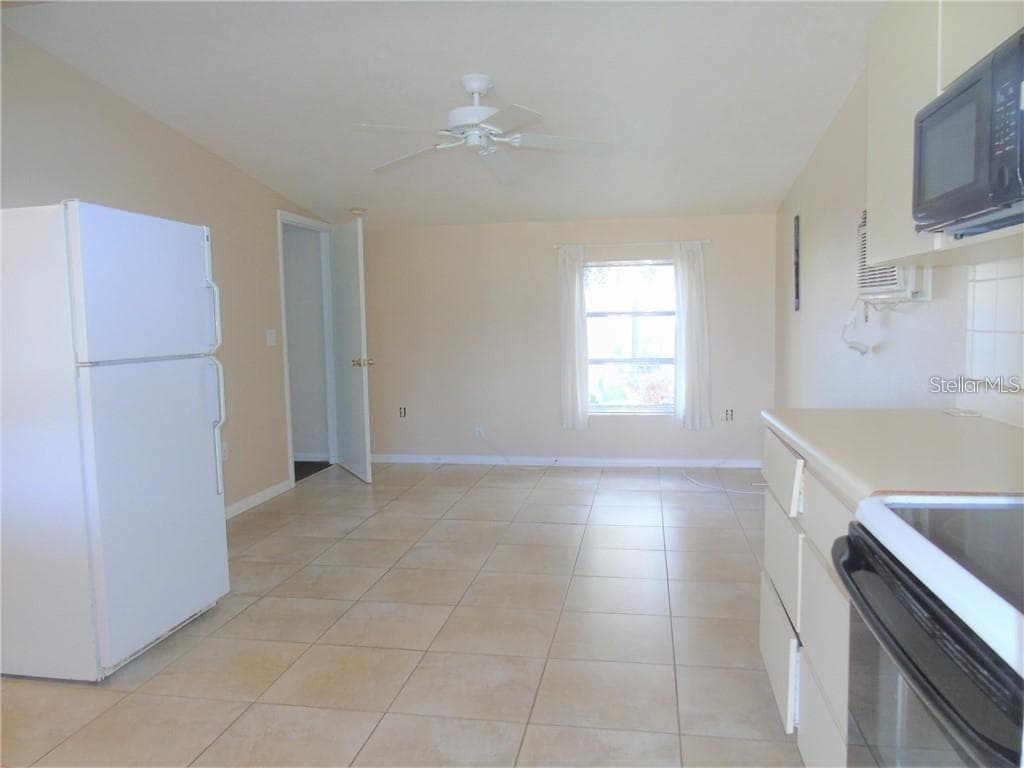 21100 MCGUIRE AVENUE — photo 37 of 50