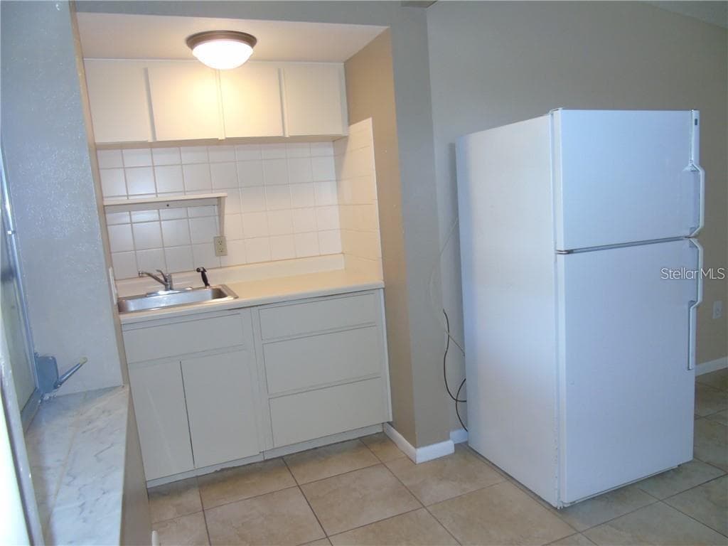 21100 MCGUIRE AVENUE — photo 38 of 50