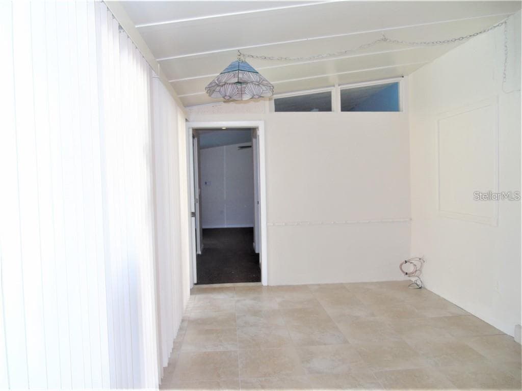 21100 MCGUIRE AVENUE — photo 43 of 50