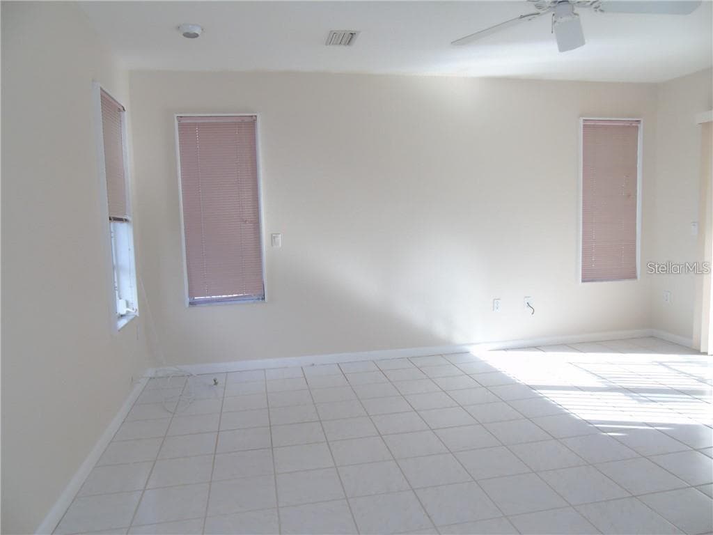 21100 MCGUIRE AVENUE — photo 23 of 50
