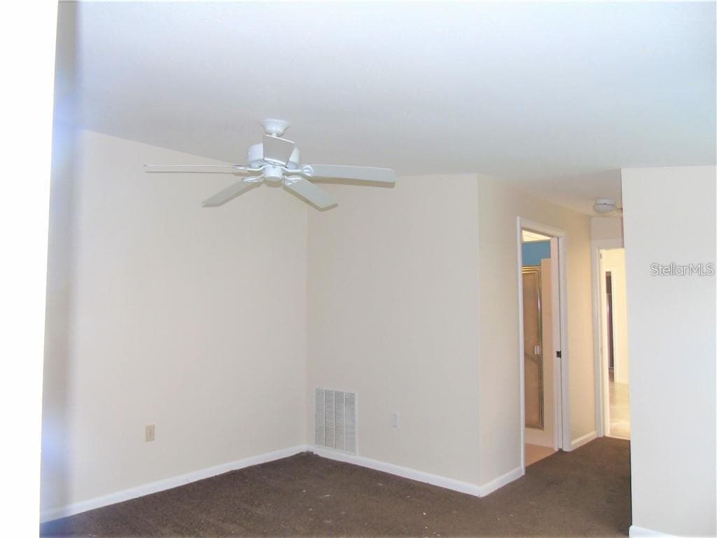 21100 MCGUIRE AVENUE — photo 35 of 50