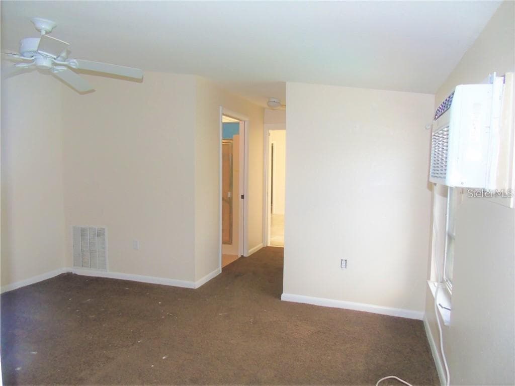 21100 MCGUIRE AVENUE — photo 34 of 50