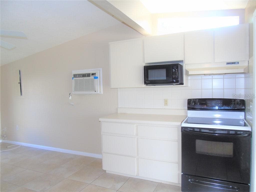 21100 MCGUIRE AVENUE — photo 40 of 50