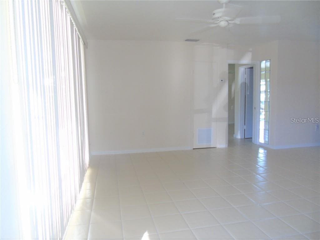 21100 MCGUIRE AVENUE — photo 11 of 50