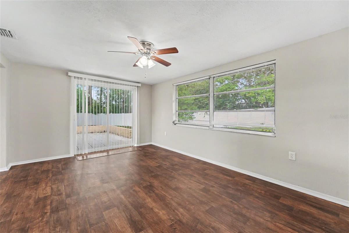 6177 MAPLEWOOD DRIVE — photo 7 of 15