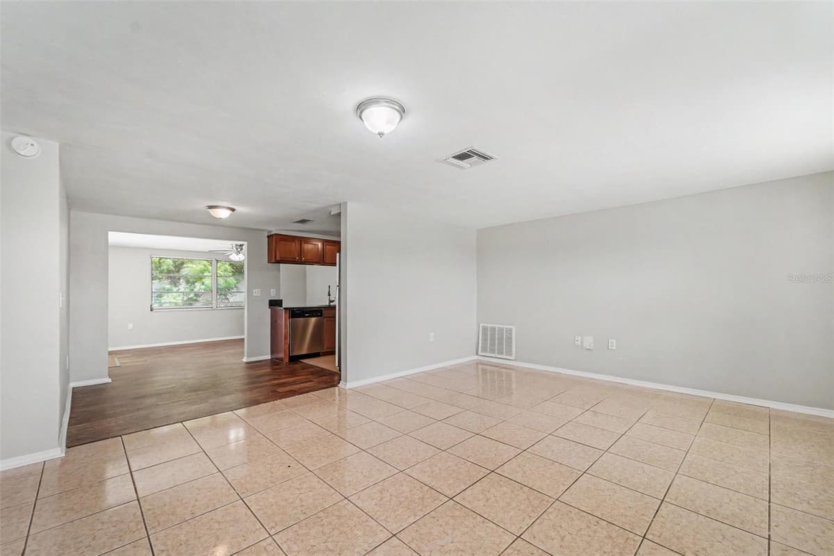 6177 MAPLEWOOD DRIVE — photo 4 of 15