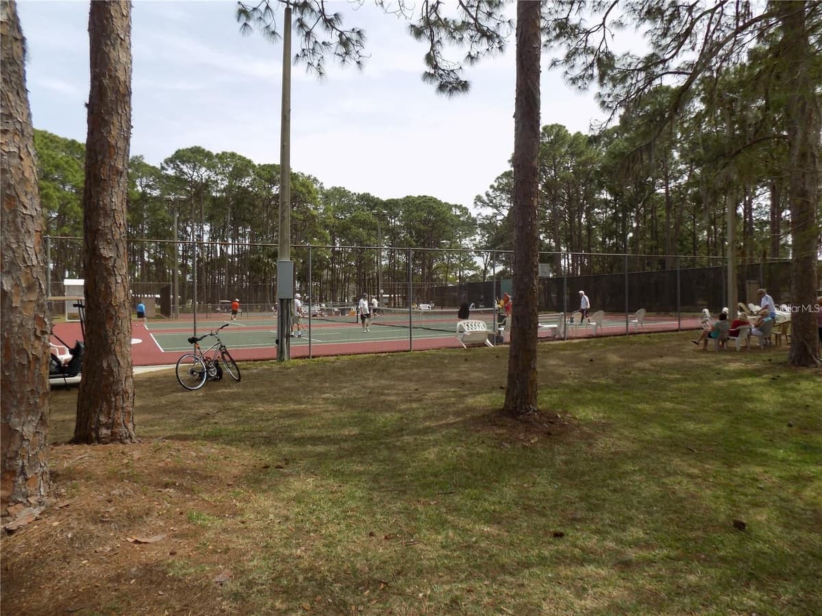 5700 HOLIDAY PARK BOULEVARD — photo 41 of 41
