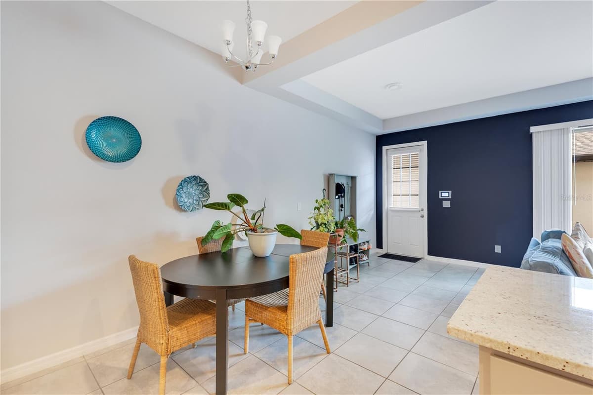 5103 JONES ROAD — photo 3 of 25