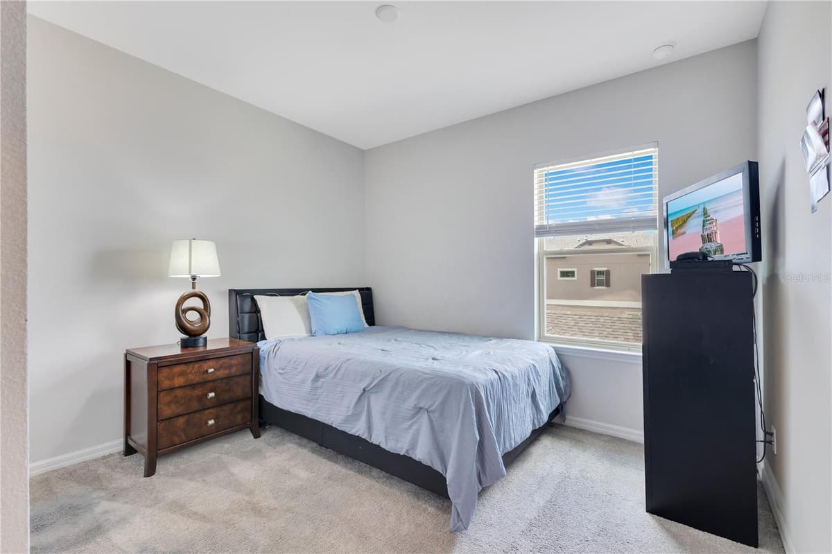 5103 JONES ROAD — photo 11 of 25