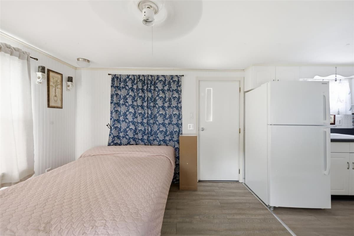 29138 HECKLEMAN STREET — photo 12 of 23