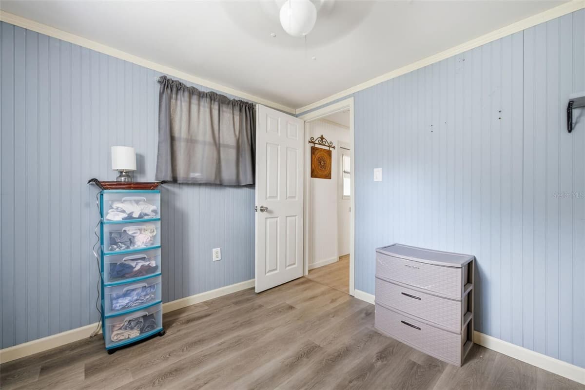 29138 HECKLEMAN STREET — photo 15 of 23
