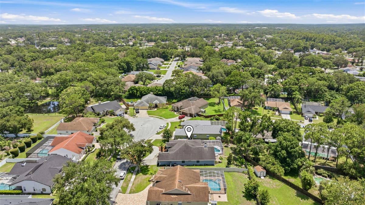 15306 CARROLLTON LANE — photo 43 of 46