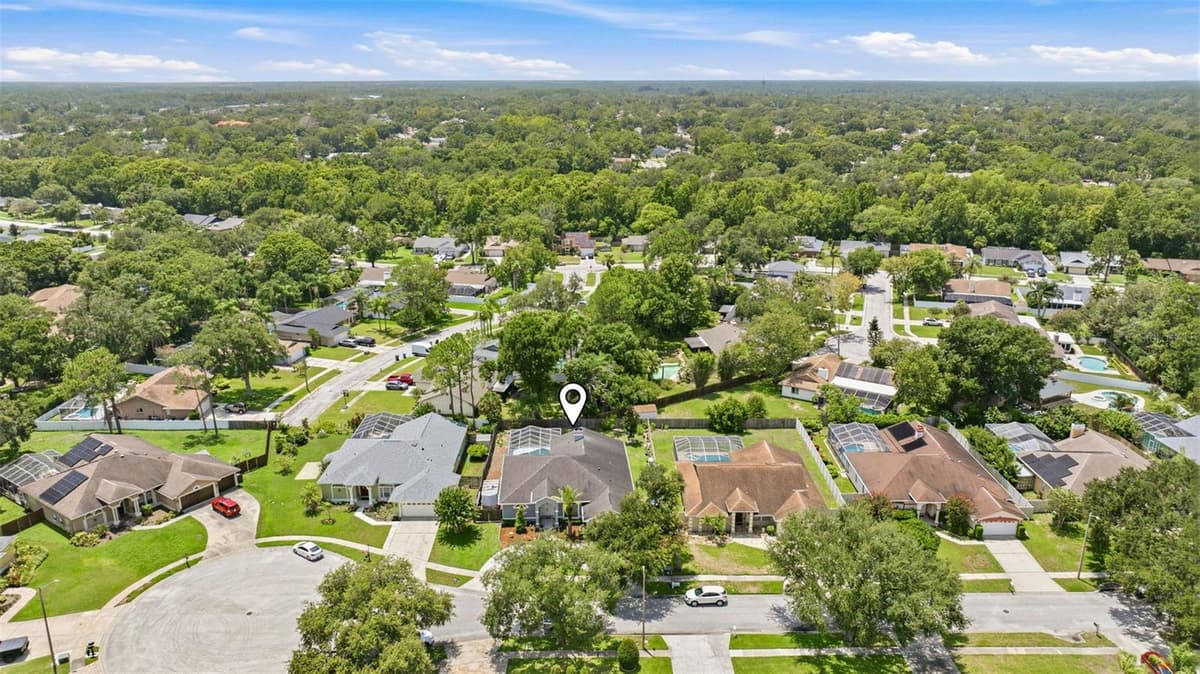 15306 CARROLLTON LANE — photo 42 of 46