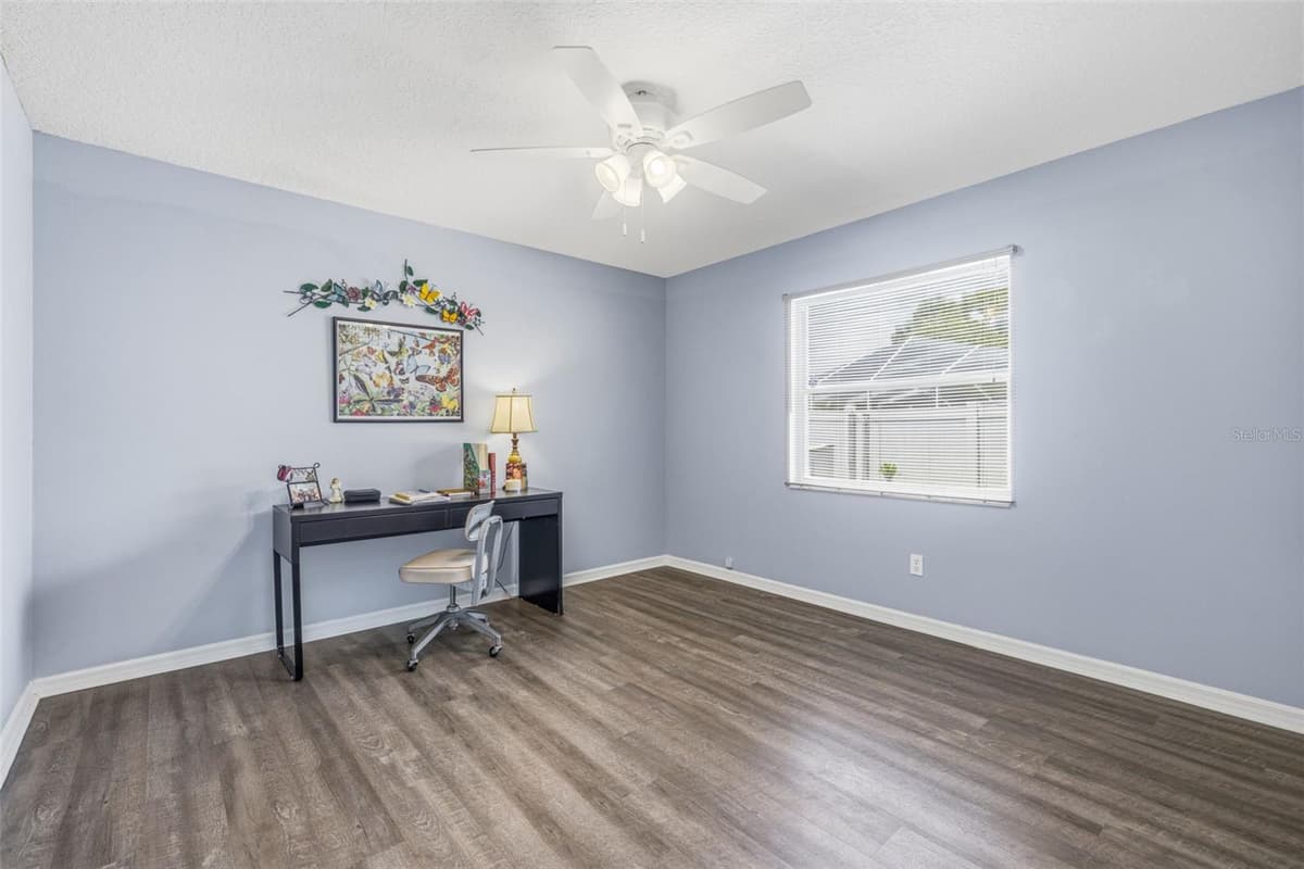 15306 CARROLLTON LANE — photo 33 of 46