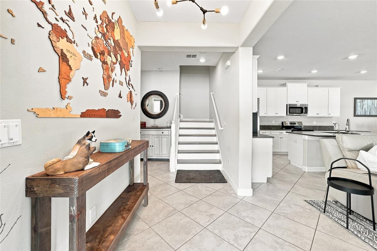 6809 VIA PERLOSO COURT — photo 5 of 83