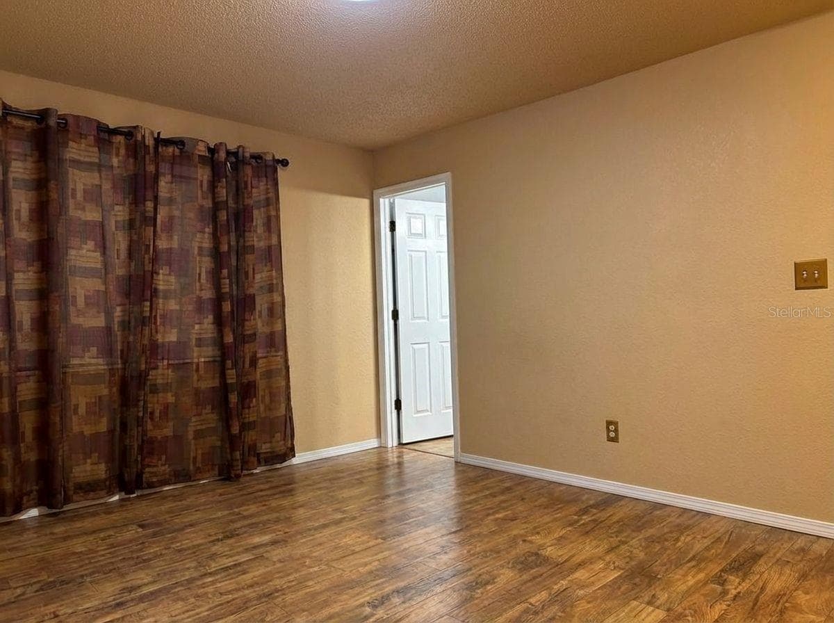 1783 MARYLAND AVENUE — photo 11 of 27