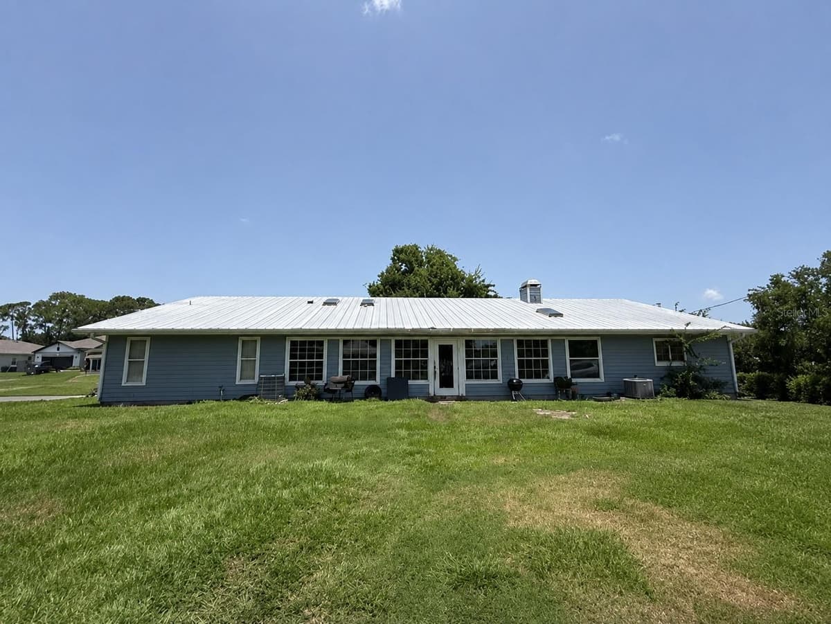 1292 VALLEYBROOK ROAD — photo 1 of 11