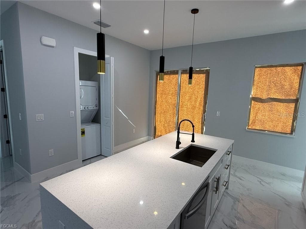 705 LEDGE STREET — photo 5 of 18
